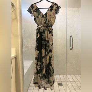 Band of Gypsies faux-wrap floral maxi dress